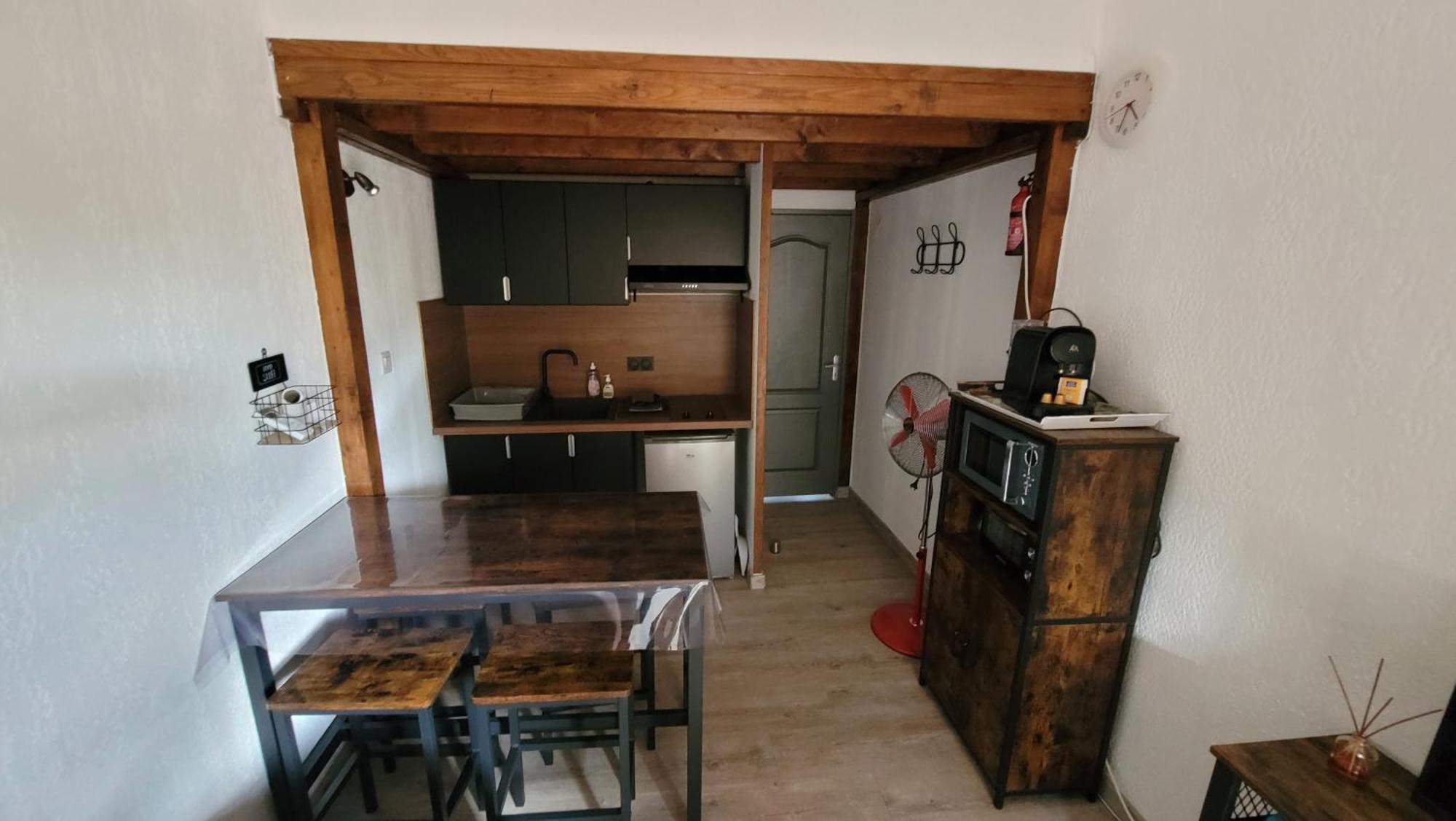Le Petit Chez Nous Gite Climatise Jardin Pignans Zewnętrze zdjęcie