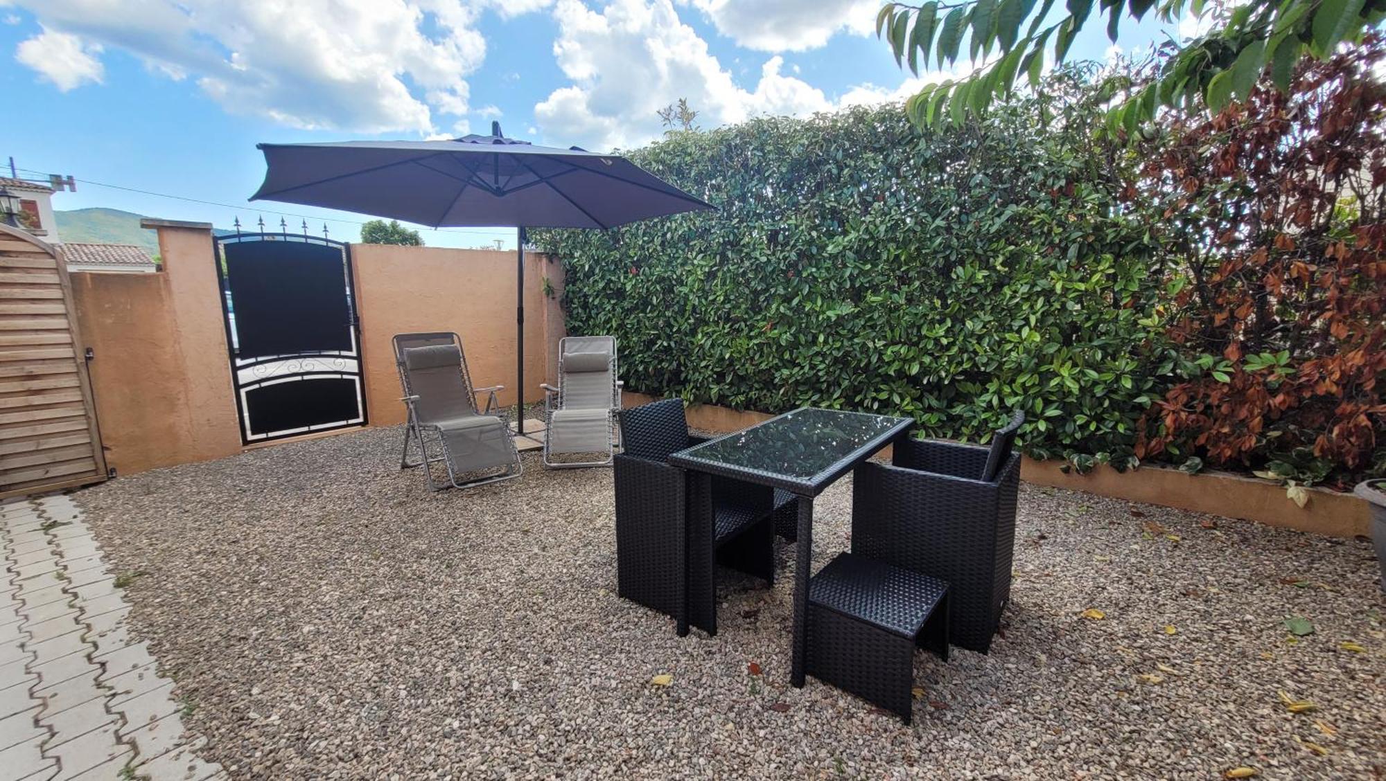 Le Petit Chez Nous Gite Climatise Jardin Pignans Zewnętrze zdjęcie